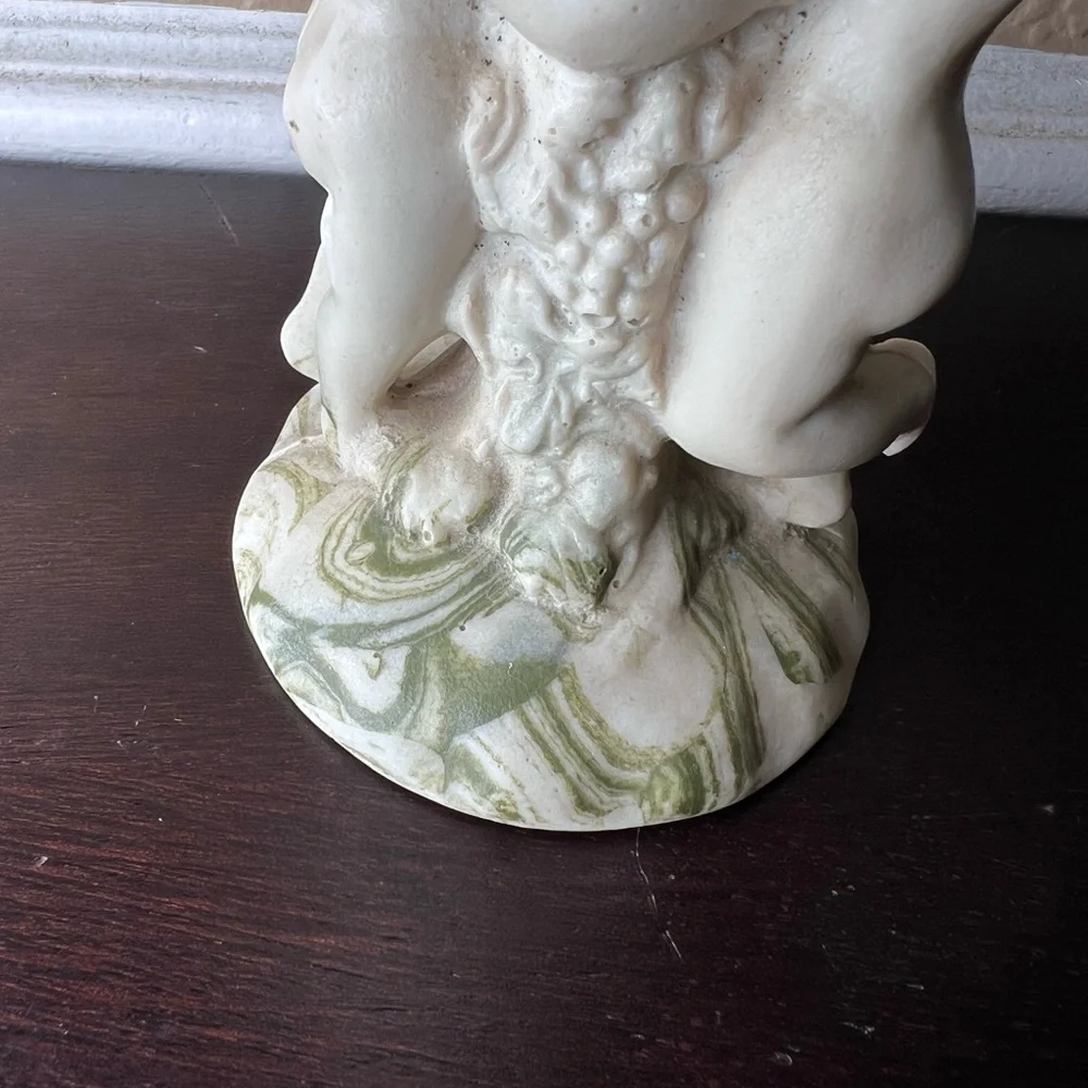 1970s Athena Marble Putti Pedestal Soap Dish – Hollywood Regency